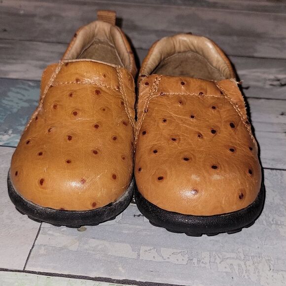 Roper Shoes size 4 - Picture 2 of 5